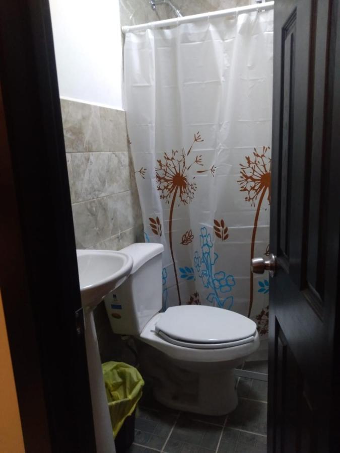 Departamentos Velasco ティファナ エクステリア 写真